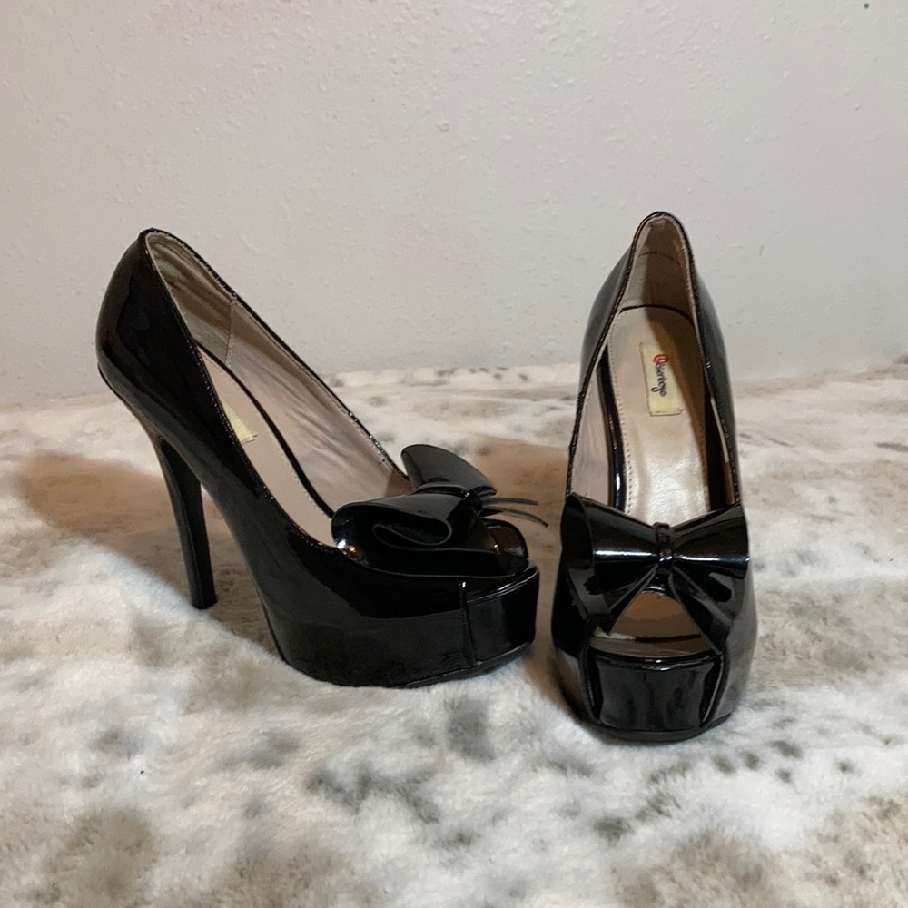 Rsenboye black heel size 6.5